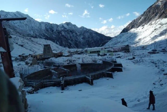 snowfall kedarnath 1604375595