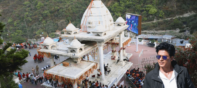 shahrukh khan at vaishno devi