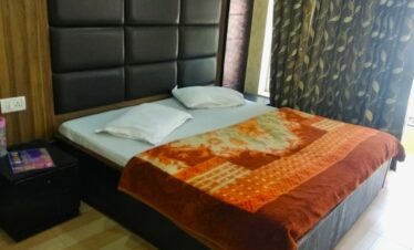 Hotel Krishna New Palace Katra Hotel right Yatra