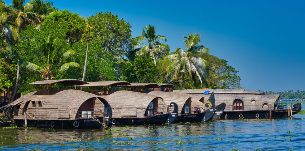 Lakshadweep tour package