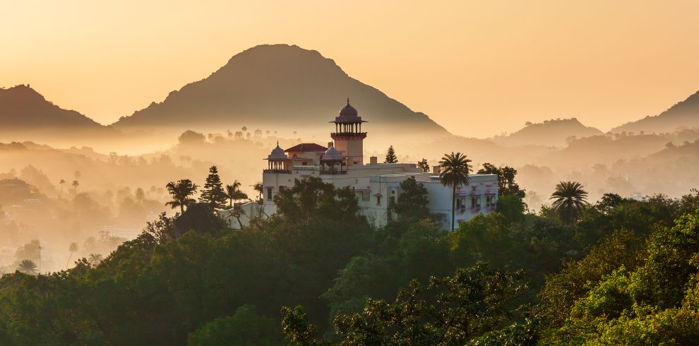 Cheapest Mount Abu Tour Package @4,800 Book Now 1 Mount Abu tour package